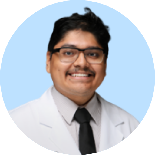 Headshot of Dr. Efren Silva